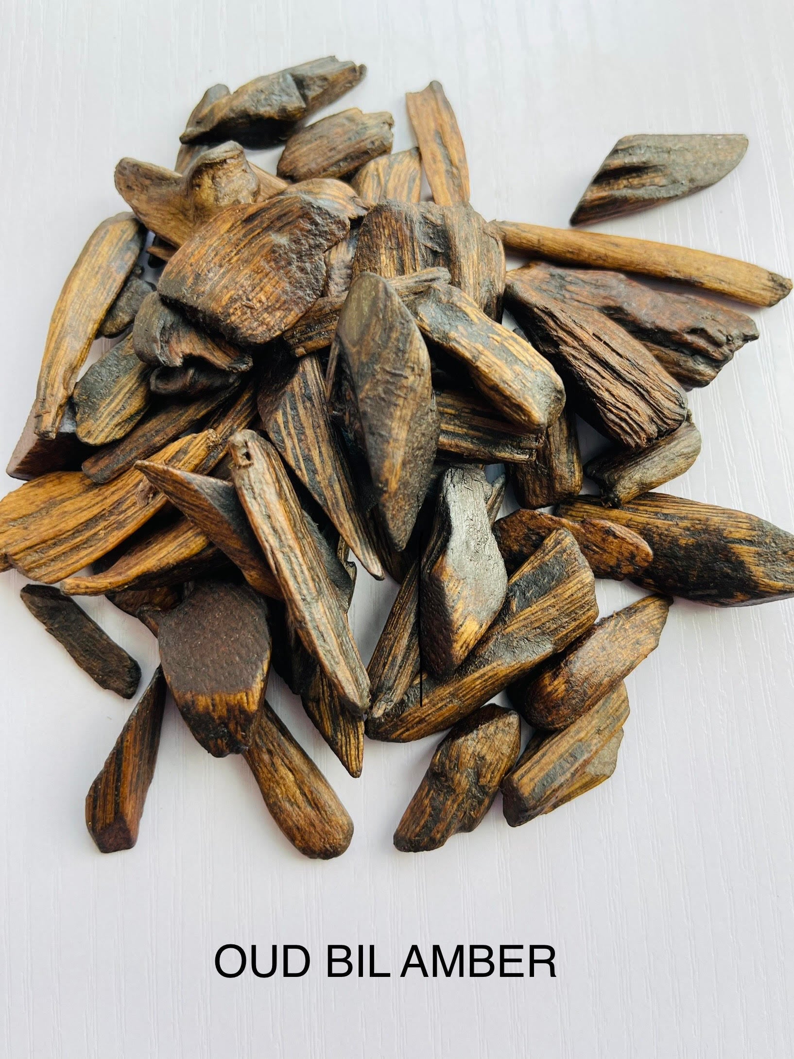 Oud Bill Amber Muattar Bakhoor. Sweet, Woody & Spicy Arabian Oud Chips - Marwa