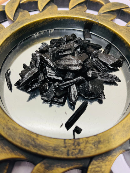 Oud Maliki Bakhoor. Natural Agarwood & Musk Oud Chips Incense - Marwa