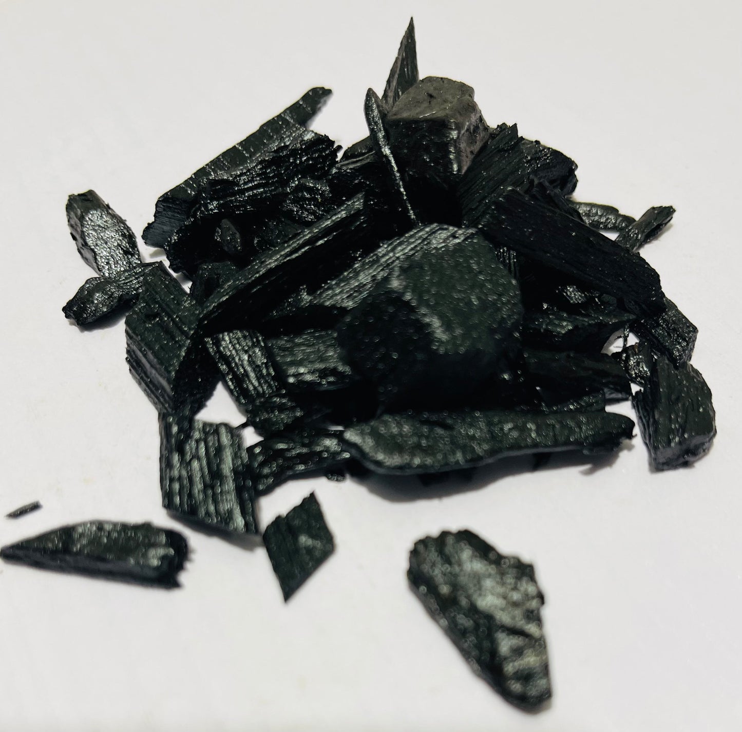 Oud Maliki Bakhoor. Natural Agarwood & Musk Oud Chips Incense - Marwa