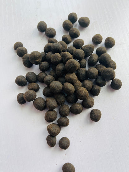 Mamool Bakhoor Seufi (Lulu). Compressed Agarwood Incense Tablets - Marwa